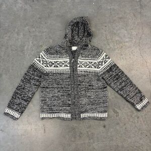 The Grey Winter Hoodie Zipper